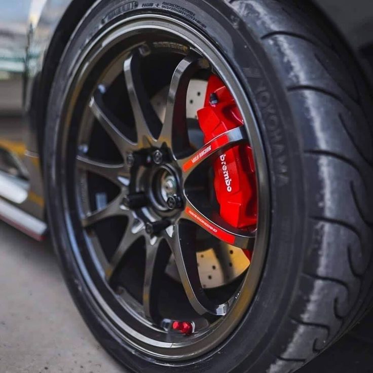 Суппорт Brembo на колесе